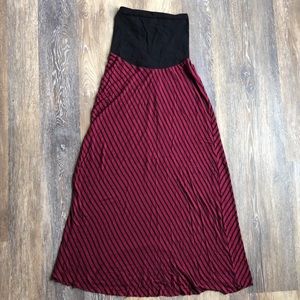 Small maternity skirt